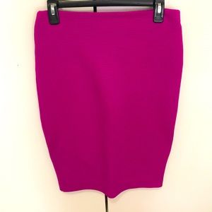 Attention skirt in size Small.